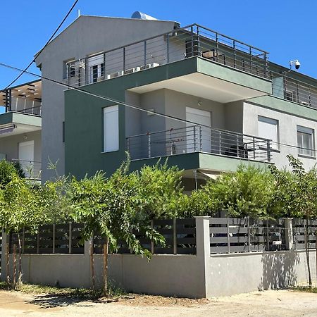 Blue Fish Luxury Villa Nikiti  Exterior photo