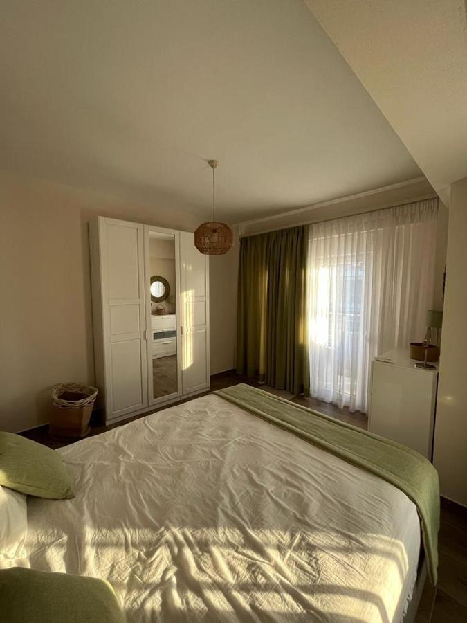 Blue Fish Luxury Villa Nikiti  Exterior photo