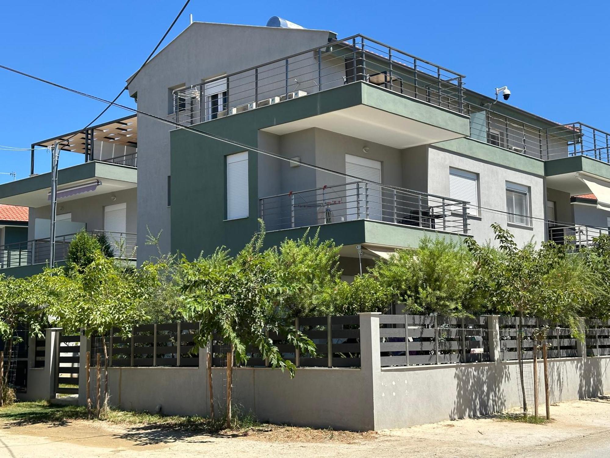 Blue Fish Luxury Villa Nikiti  Exterior photo